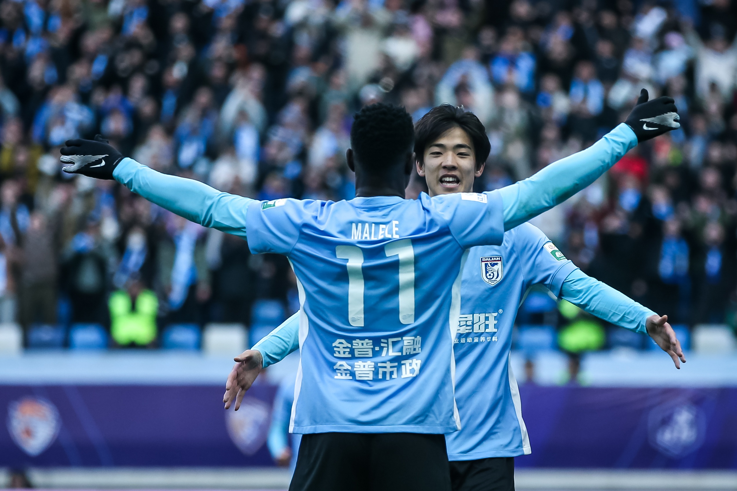 青春風暴刮起來！19歲朱鵬宇&18歲王鈺棟處子球 19歲李新翔1射2傳